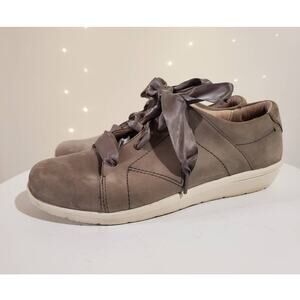 Vionic Linsey Nubuck Lace Up Leather Sneakers Womens Size 7.5 Grey Comfort Shoe